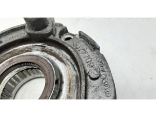 Масляный насос  D5204T2 3077709  Volvo V60 