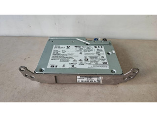 Радио/ проигрыватель CD/DVD / навигация