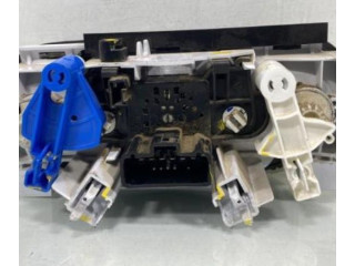 Блок управления климат-контролем    Dacia Duster