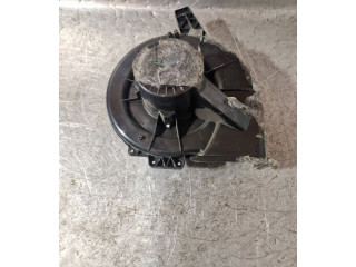 Вентилятор печки    6R1819015, Y1551   Skoda Rapid (NH)