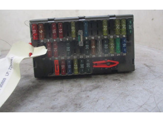 Блок предохранителей 9629402380, 9629402380 Peugeot 306