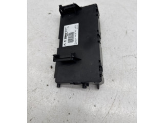 Другие блоки управления / модули 9687606680, T911615 Citroen DS4