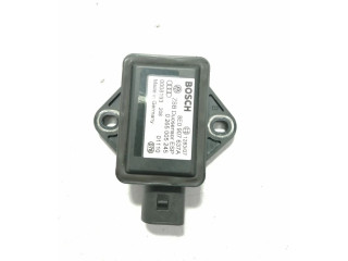 Блок управления двигателя 8E0907637A   Volkswagen PASSAT