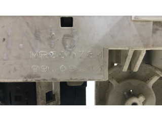 Блок управления климат-контролем E32pb393, MR500784 Mitsubishi Pajero