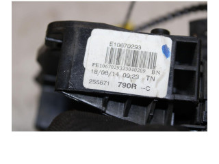 Подрулевой шлейф SRS 255671790R   Renault Clio IV