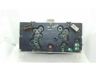 Přístrojová deska Nissan Almera Tino 2000 BU004