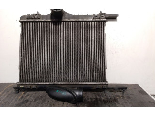 Интеркулер M613906 Mitsubishi Carisma