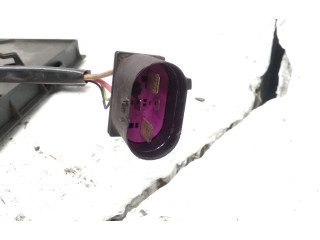 Вентилятор радиатора 5Q0121205C, 5Q0121207J Skoda Superb B8 (3V)