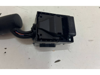 Ручка стеклоочистителей Mazda CX-3