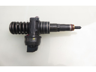 Vstřikovač 0414720215, 038130073AG Volkswagen Caddy BJB