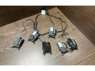 Блок управления климат-контролем 5Q0907511A, 5Q0907511A   Volkswagen PASSAT B8 USA