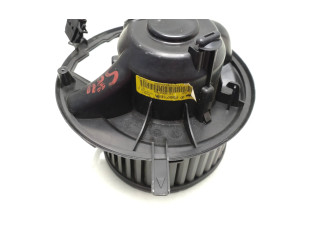 Вентилятор печки 1K1820015G, 1K1819015D Skoda Octavia Mk2 (1Z)