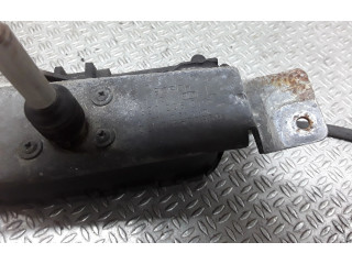 Моторчик стеклоочистителя 0390206219 Volvo S60