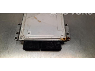 Блок управления двигателя 9826975080 Opel Combo E