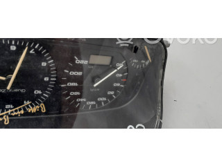 Панель приборов 87001262 Volkswagen Golf III