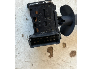 Ручка стеклоочистителей 7700312984, 34472501AM   Renault Trafic II (X83)