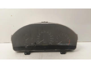 Панель приборов GE6WD Mazda 626