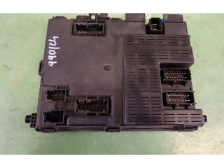 Блок предохранителей 730044129646022880 Citroen Xsara