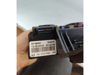 Блок предохранителей 32142591, 31682732 Volvo XC90