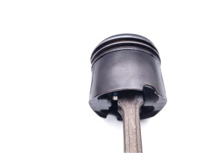  Поршень с шатуном M47D20(204D4) M47D20  BMW X3 E83 для дизельного двигателя 2.0