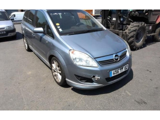 Pojistková skříňka Радио/ проигрыватель / навигация NT Opel Zafira B 2008