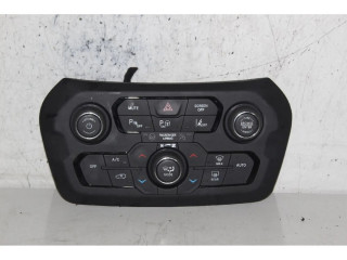 Блок управления климат-контролем    Jeep Renegade