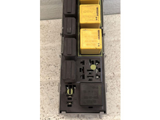 Блок предохранителей Z17DTH   Opel Meriva A    