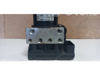 Блок АБС 9496942   Volvo  V70  2005 - 2008 года