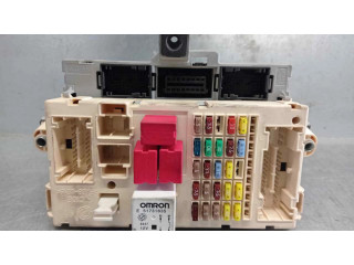 Блок предохранителей 51829178, 51826181   Fiat Bravo    