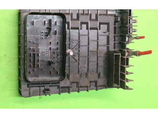 Блок предохранителей 1k0937125 Volkswagen Jetta V