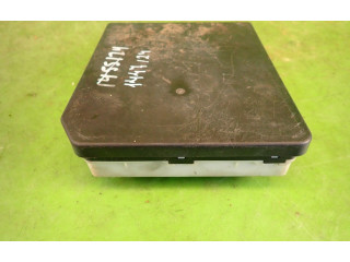 Блок предохранителей     Nissan X-Trail T31    