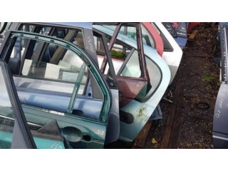 Задняя дверь