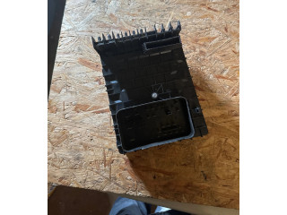 Блок предохранителей 1K0937125D Skoda Octavia Mk2 (1Z)