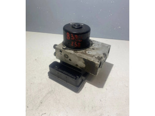 Блок АБС 30793445, 00401396E0   Volvo  V70  2005 - 2008 года