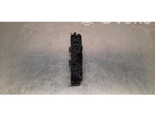 Дисплей 8R1713463 Audi Q5 SQ5