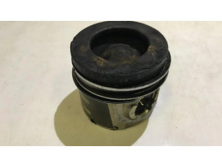 Píst Citroen Berlingo pro naftový motor 1.6