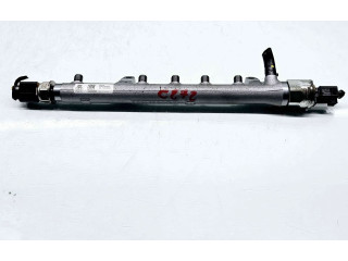 Топливная рампа 03L130089B Audi A1