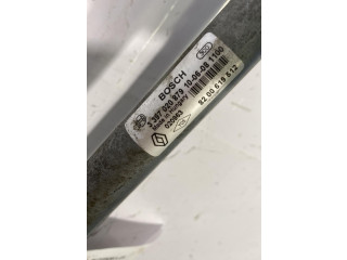 Моторчик дворников 8200619512    Dacia Duster