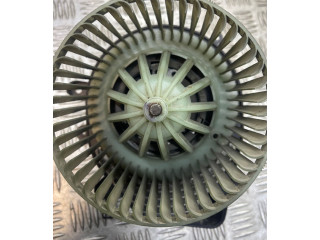 Вентилятор печки 8D1820021, 740221233F Volkswagen Caddy