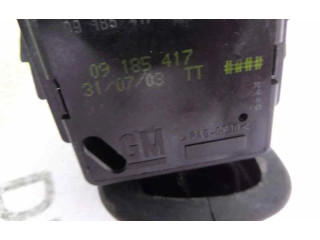 Ручка стеклоочистителей 09185417 Opel Meriva A