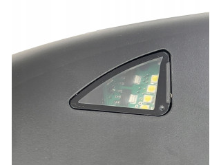 Зеркало электрическое Skoda Karoq 2017 - года