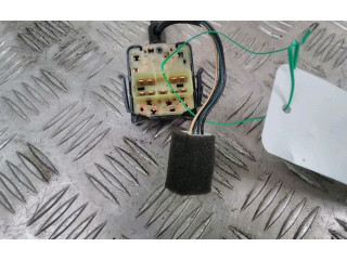 Ручка стеклоочистителей Chevrolet Aveo   -  года 96810070      