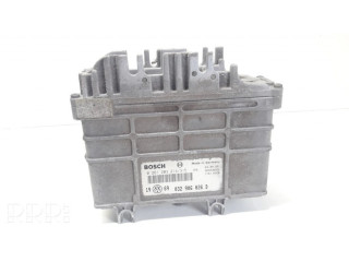 Блок управления двигателя 032906026D, 0261203314 Volkswagen Golf III