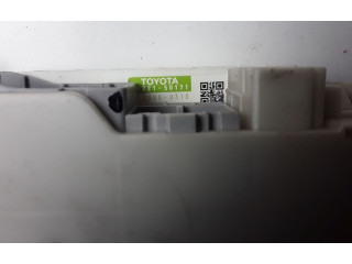 Блок предохранителей 8922150171 Lexus LS 460 - 600H