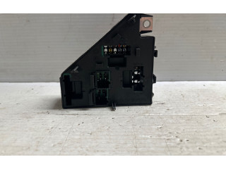 Блок предохранителей 31473571   Volvo XC90    