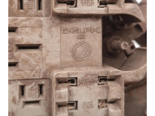  Pojistková skříňka DELPHIA653, DELPHIA653   Fiat Punto (176) 1993