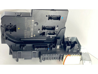 Pojistková skříňka A2049005201 Mercedes-Benz C W204 2009