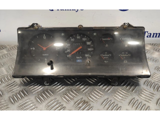 Přístrojová deska Nissan Patrol 160 1984