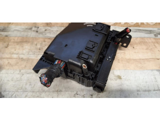 Блок предохранителей 1106000030 Mitsubishi Outlander