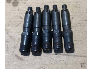 Форсунка 0000100551    Mercedes-Benz E W124  OM605 